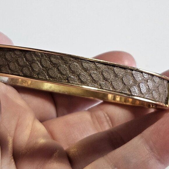 Ann Taylor Hinged Bangle Bracelet, Gold Tone with Snakeskin Design - Picture 5 of 10